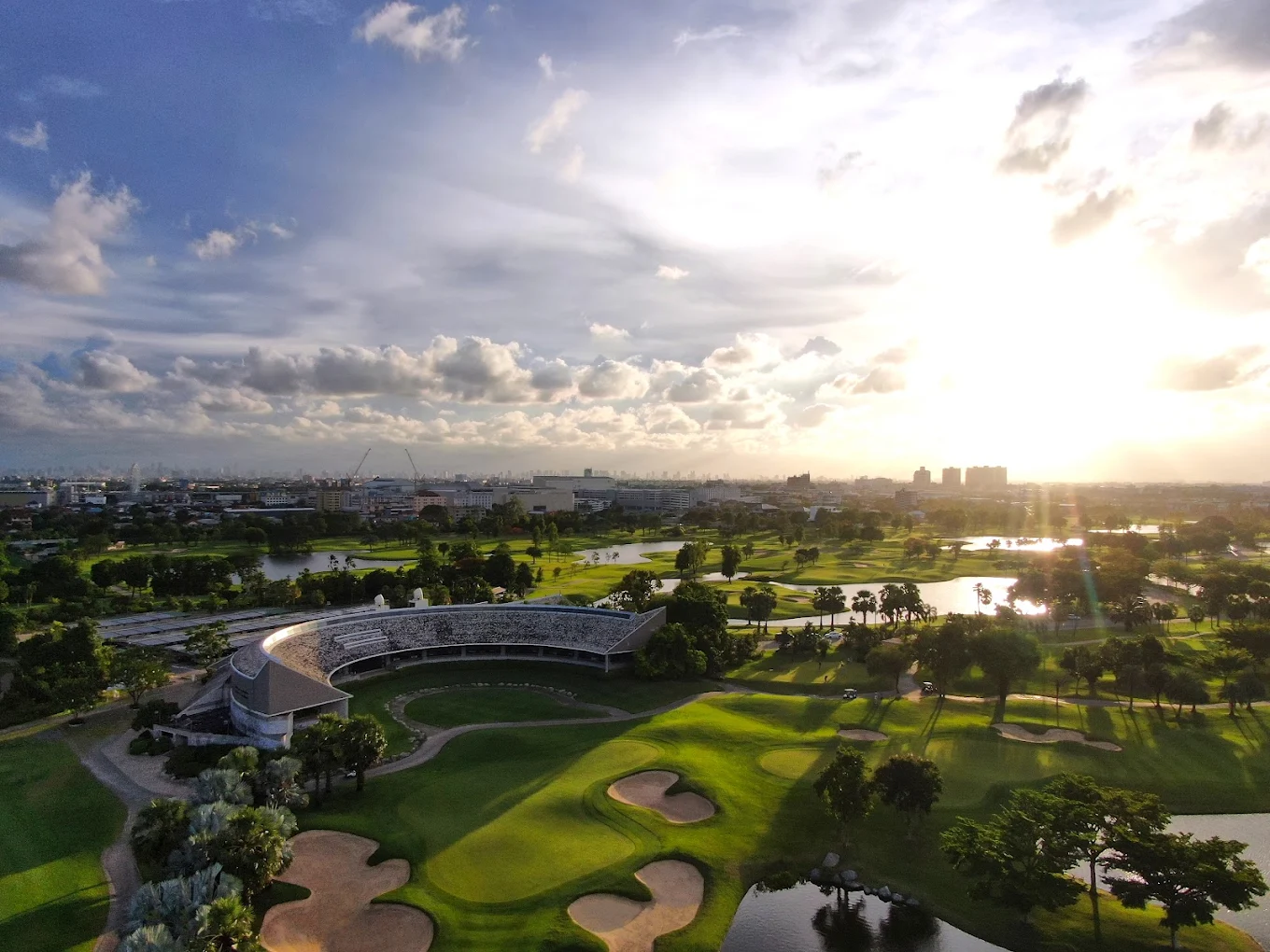 Panya Indra Golf Club Bangkok - Boucle Lagoon