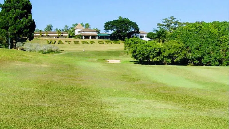 Waterford Valley Golf Club - Golf sauvage dans un amphithéâtre naturel